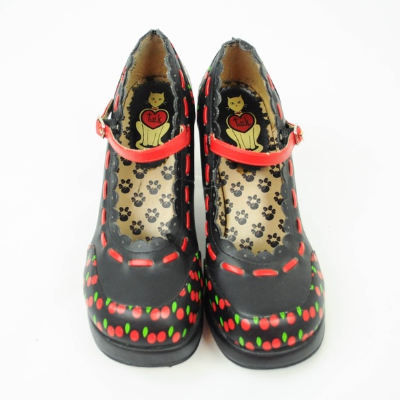 TUK Mary Jane Heels 8 Black Red Cherry Pin Up - Picture 6 of 8
